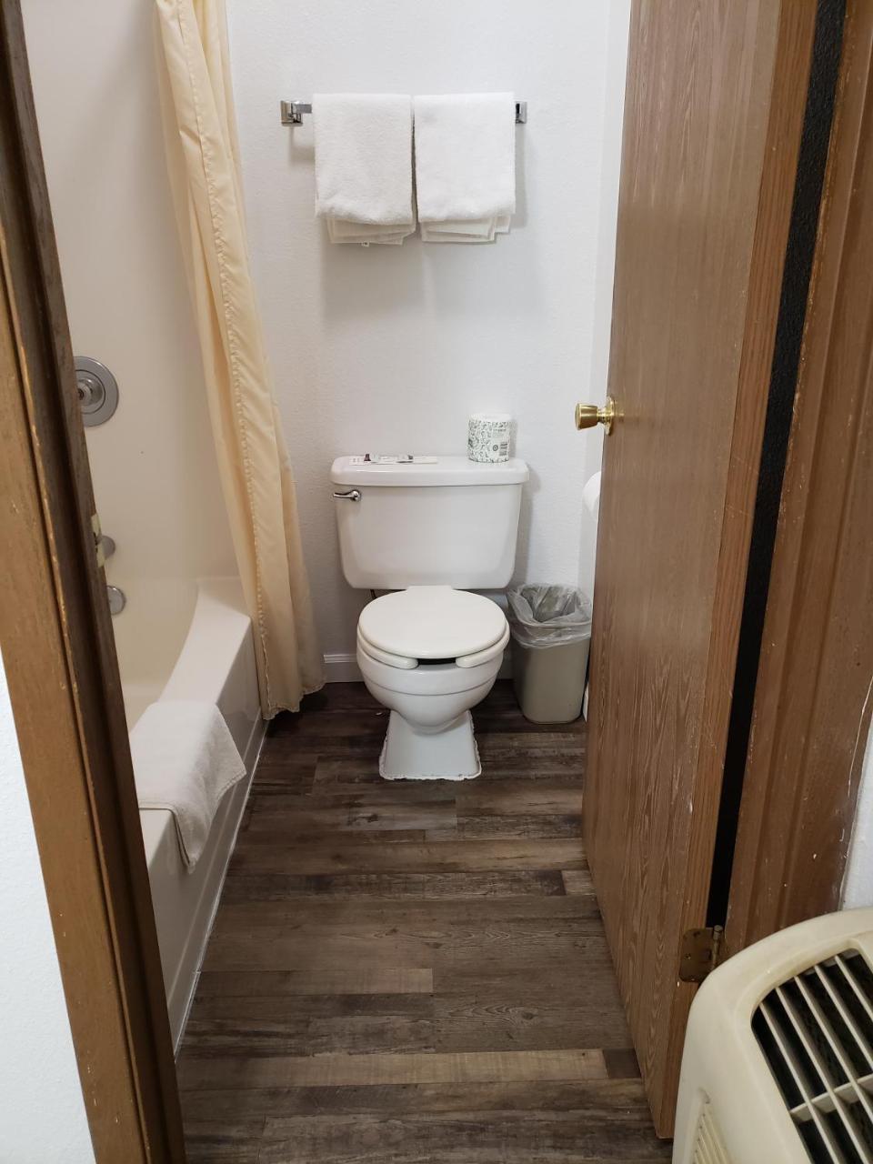Budget Inn ファロン エクステリア 写真